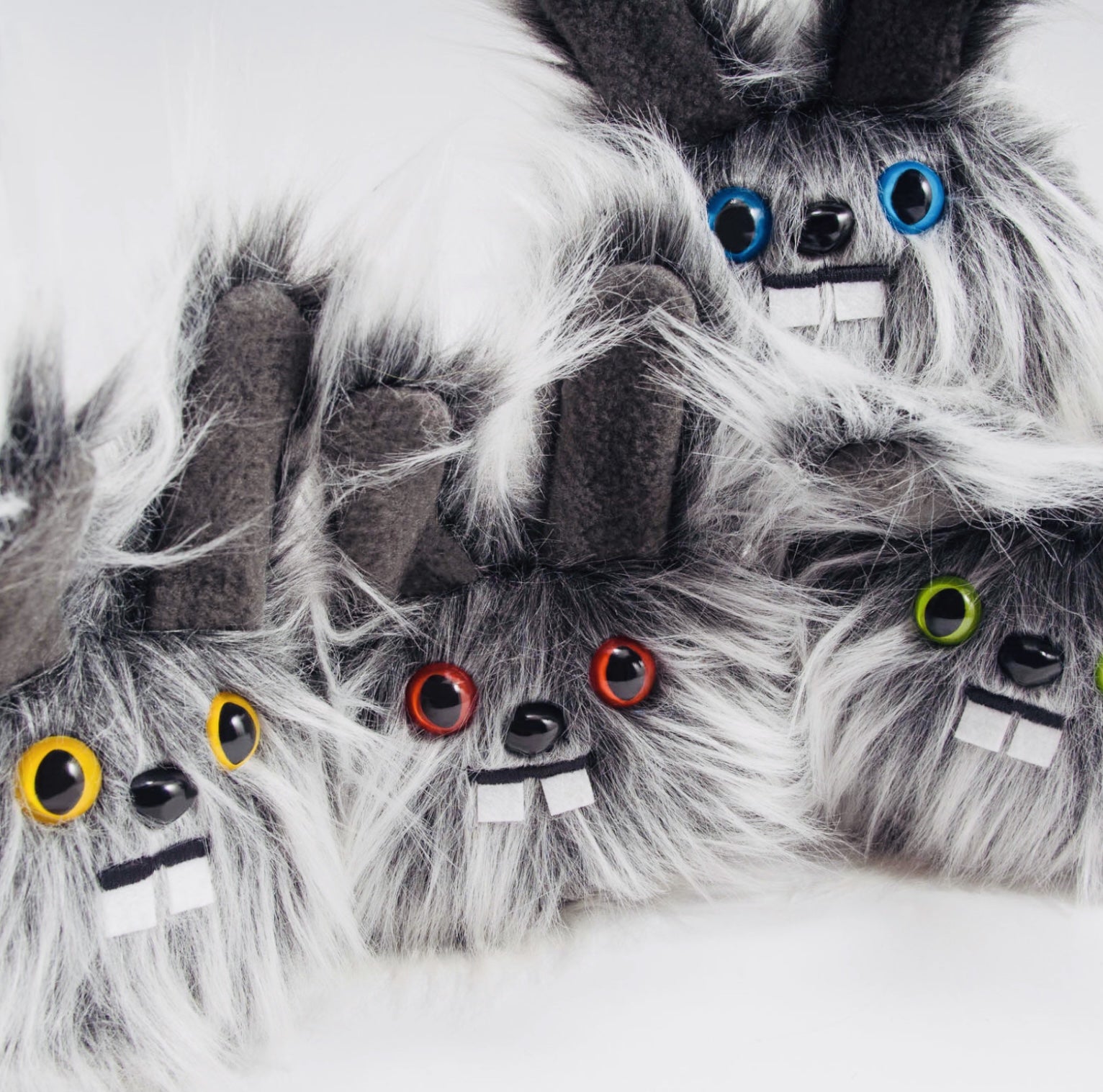 [超希少]DUST BUNNIES ぬいぐるみ Dust Bunnies! – Careful it Bites