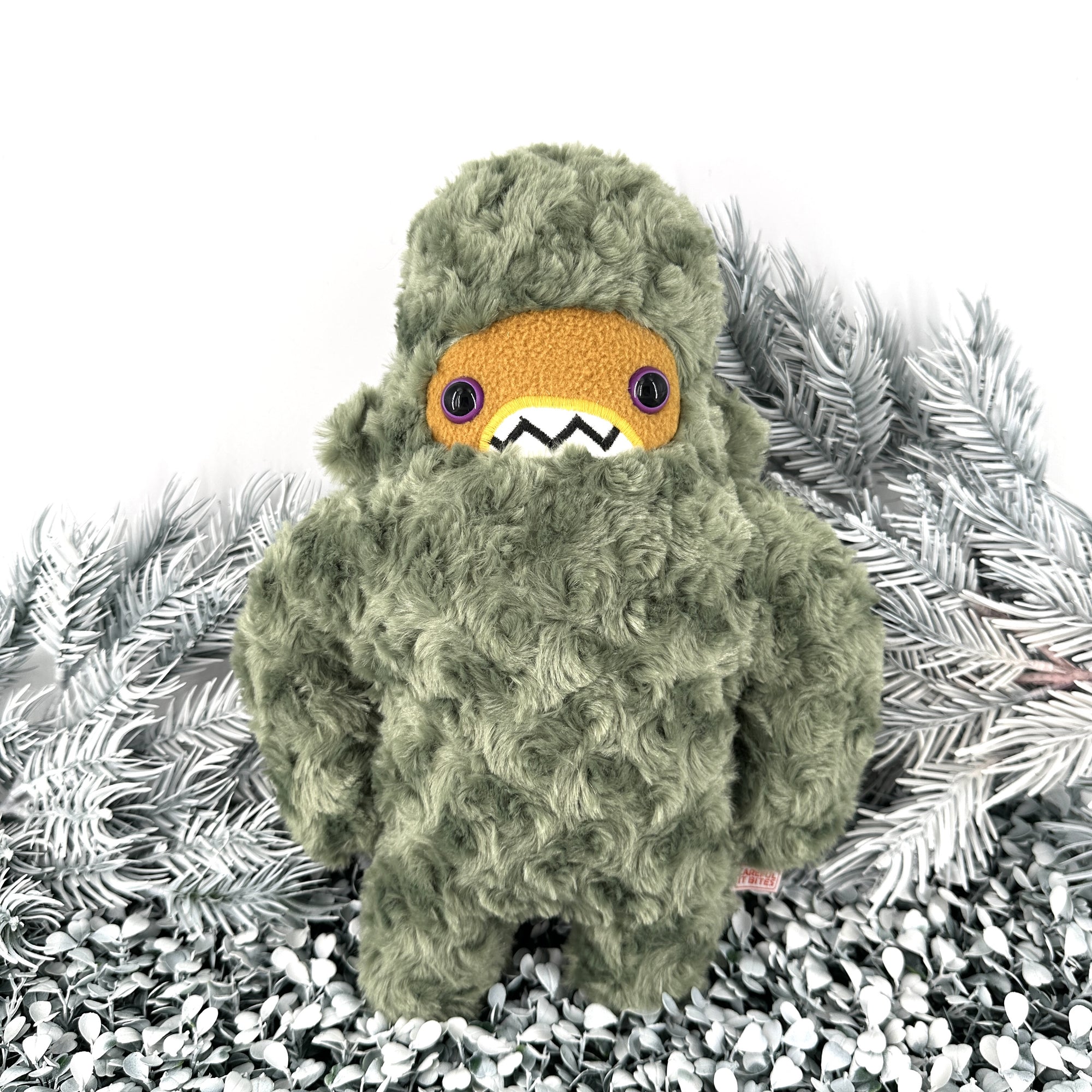 Woolly Yeti - sage