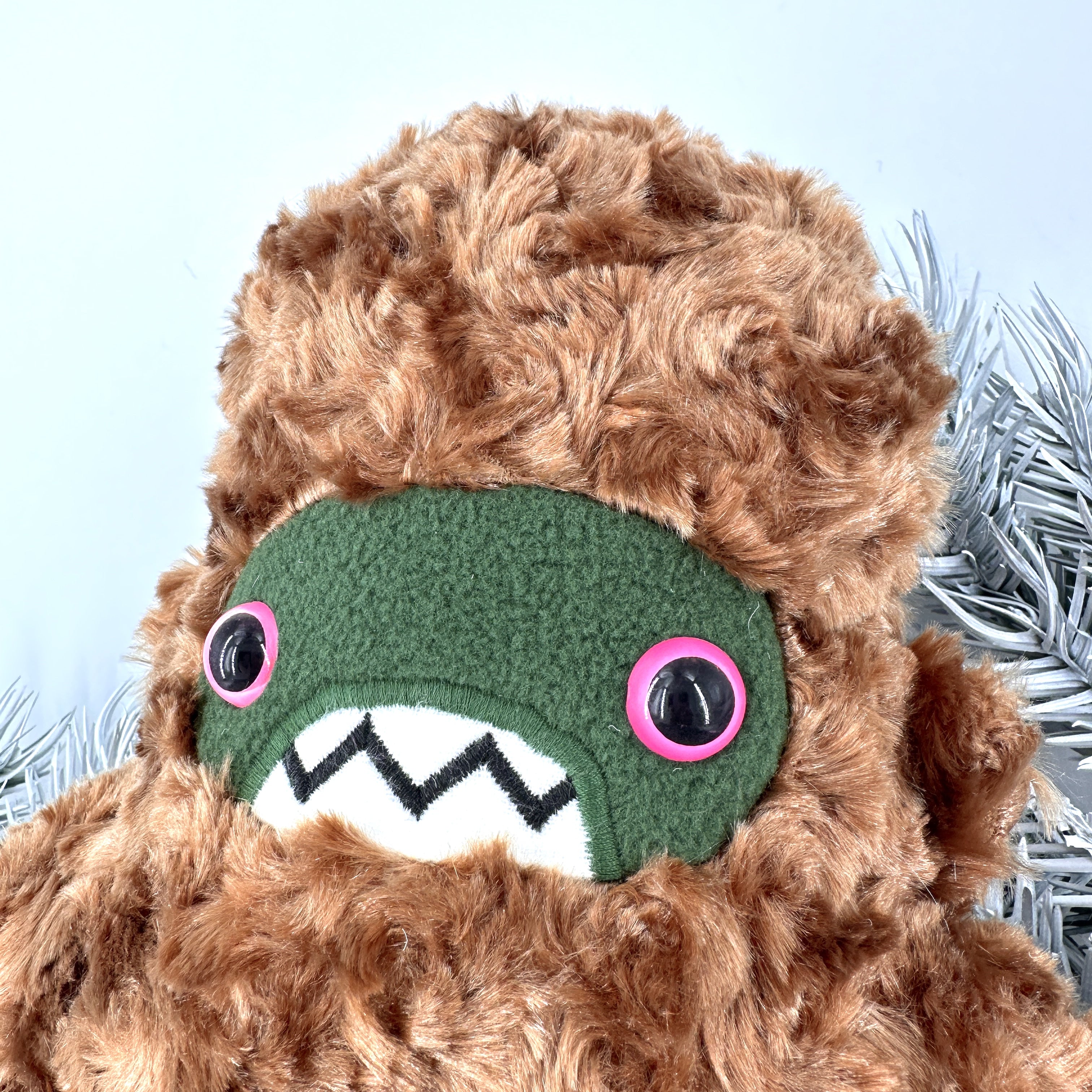 Woolly Yeti - caramel – Careful it Bites