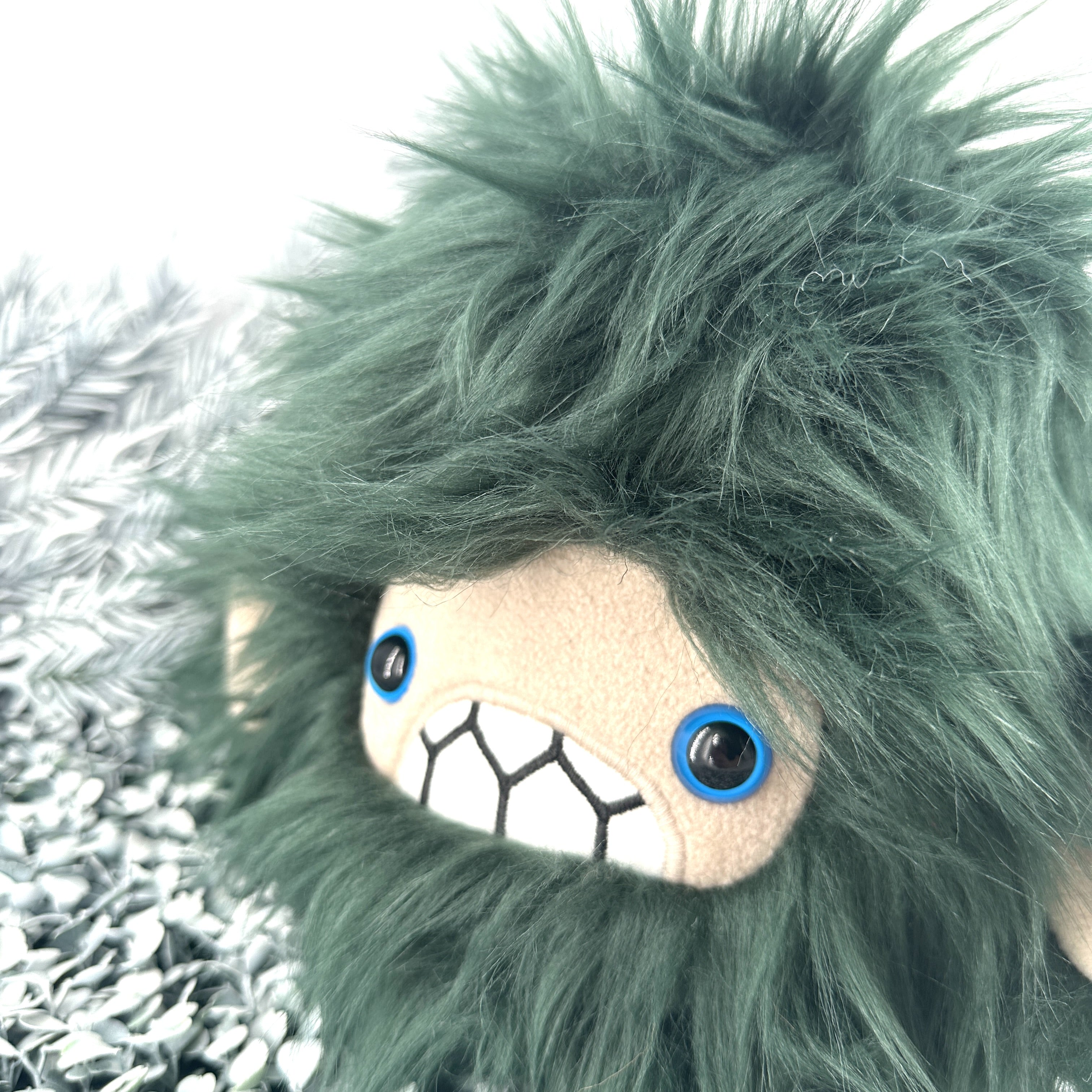 Severed Pygmy Sasquatch Head - forest green – Careful it Bites